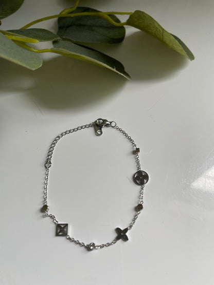 Fresia bracelet