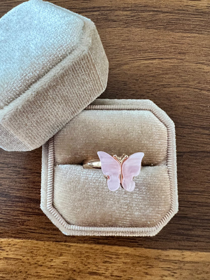 Mariposa ring