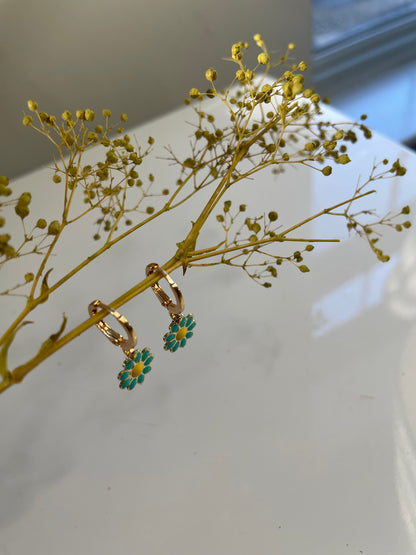 Daisy earrings