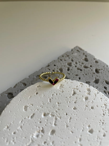 Liso heart ring